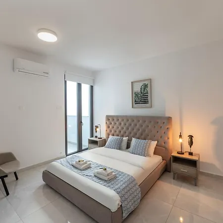 Pliades Holiday home