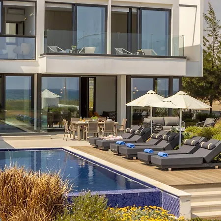 Pliades Holiday home *