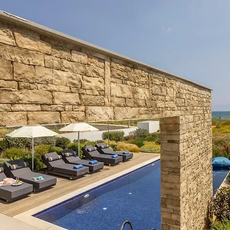 Pliades Holiday home