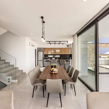 Pliades بيت للعطل