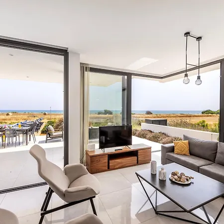 Pliades بيت للعطل أيا نابا