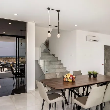 بيت للعطل Pliades *