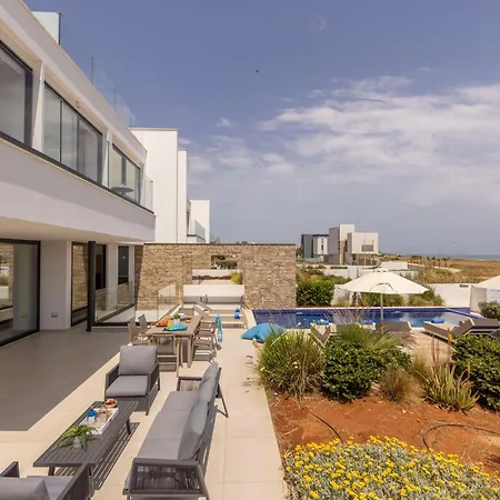 Pliades Feriehus Ayia Napa