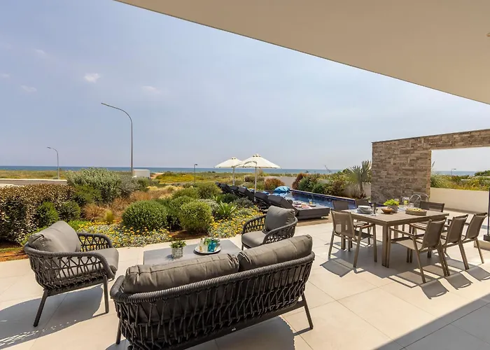 Case de vacanță Pliades Ayia Napa