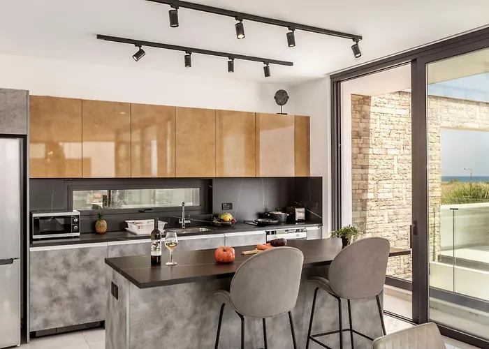 Pliades Case de vacanță